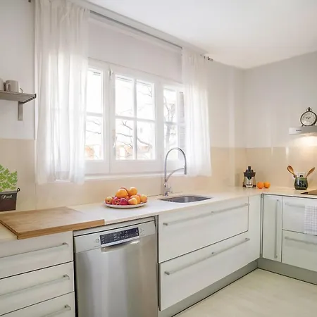 Holiday home Comodidad Y Estilo En Gava Near The 10 Minutes *